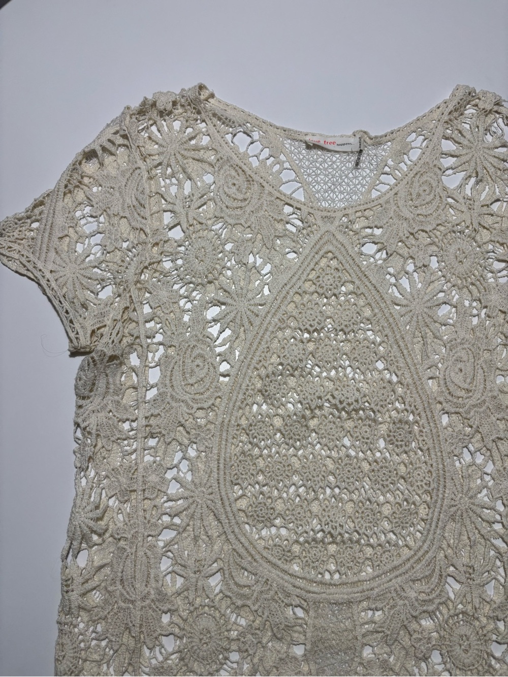 Love Tree Happens White Medallion Motif Lace / Crochet Cotton Cover Up